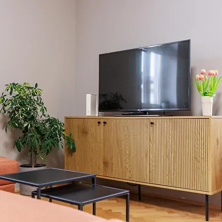 Zehnhaus 2 * 브라티슬라바