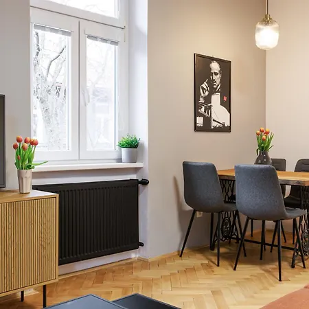 Zehnhaus 2 * براتسيلافا